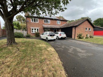 image of 43 Burnt House Lane, Kirton