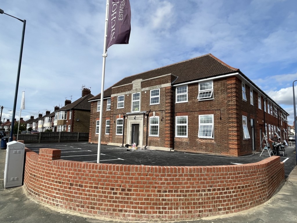 Images for Beacon House, High Road West, Felixstowe