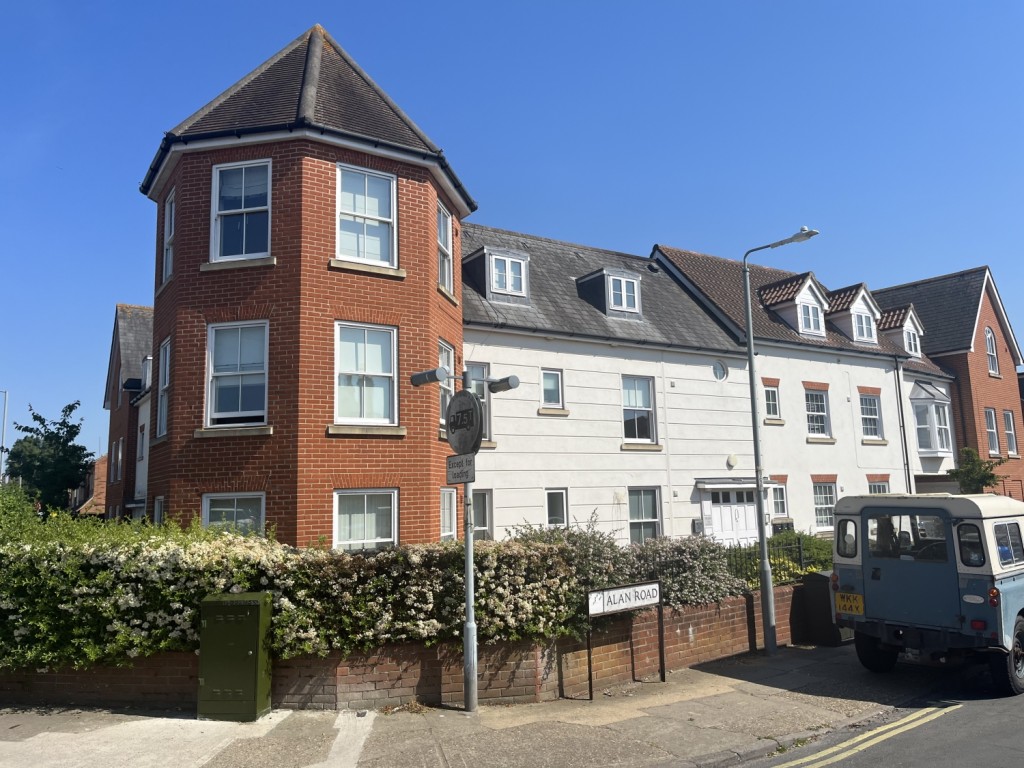 Images for 20 Alan Road, Ipswich, Suffolk, IP3