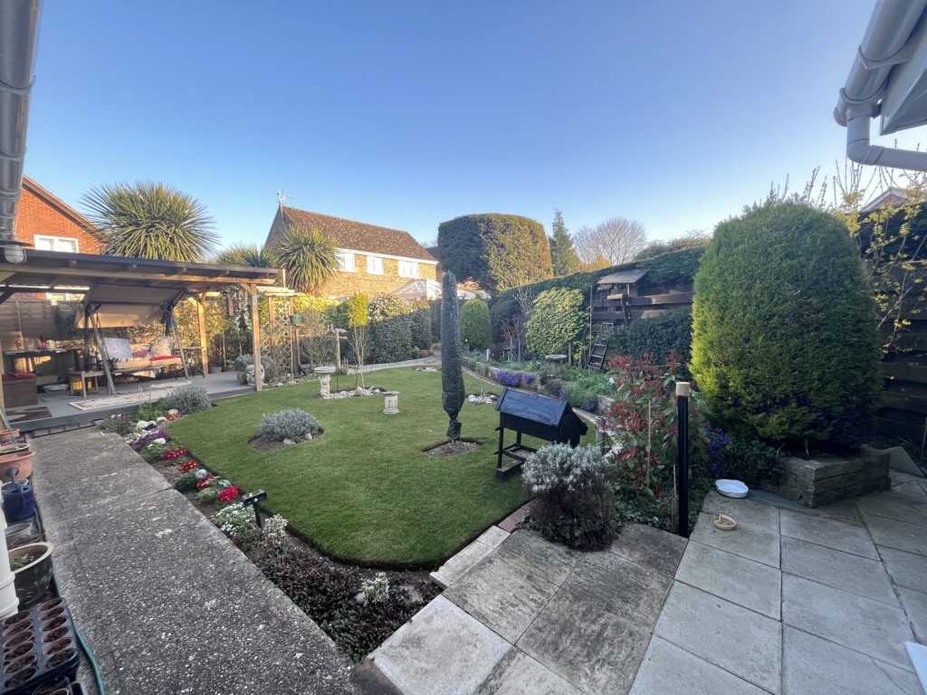 Images for Brick Kiln Close, Trimley St. Martin