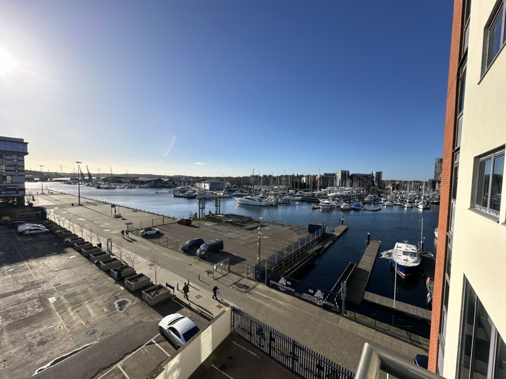 Images for Neptune Marina, Coprolite street, Ipswich Waterfront