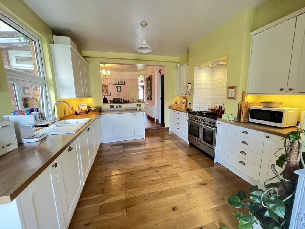 Images for Stoneleigh, Cobbold Road, Felixstowe