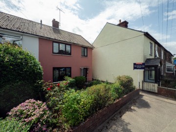 image of 67b High Road, Trimley St. Mary