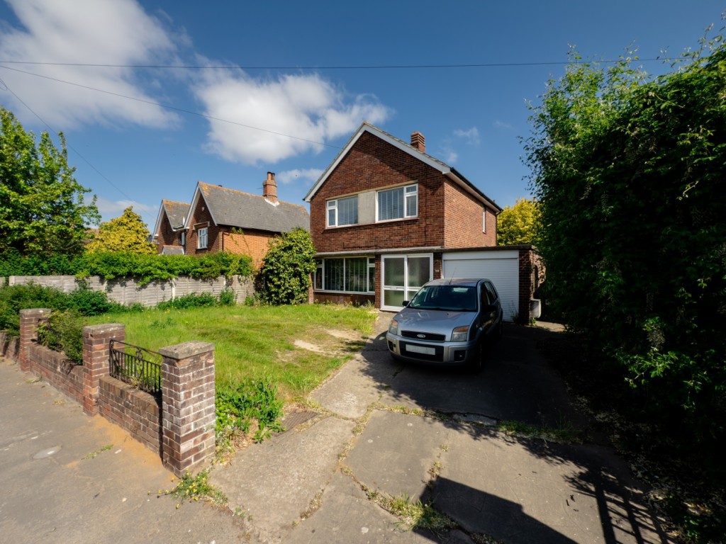 Images for High Road West, Felixstowe