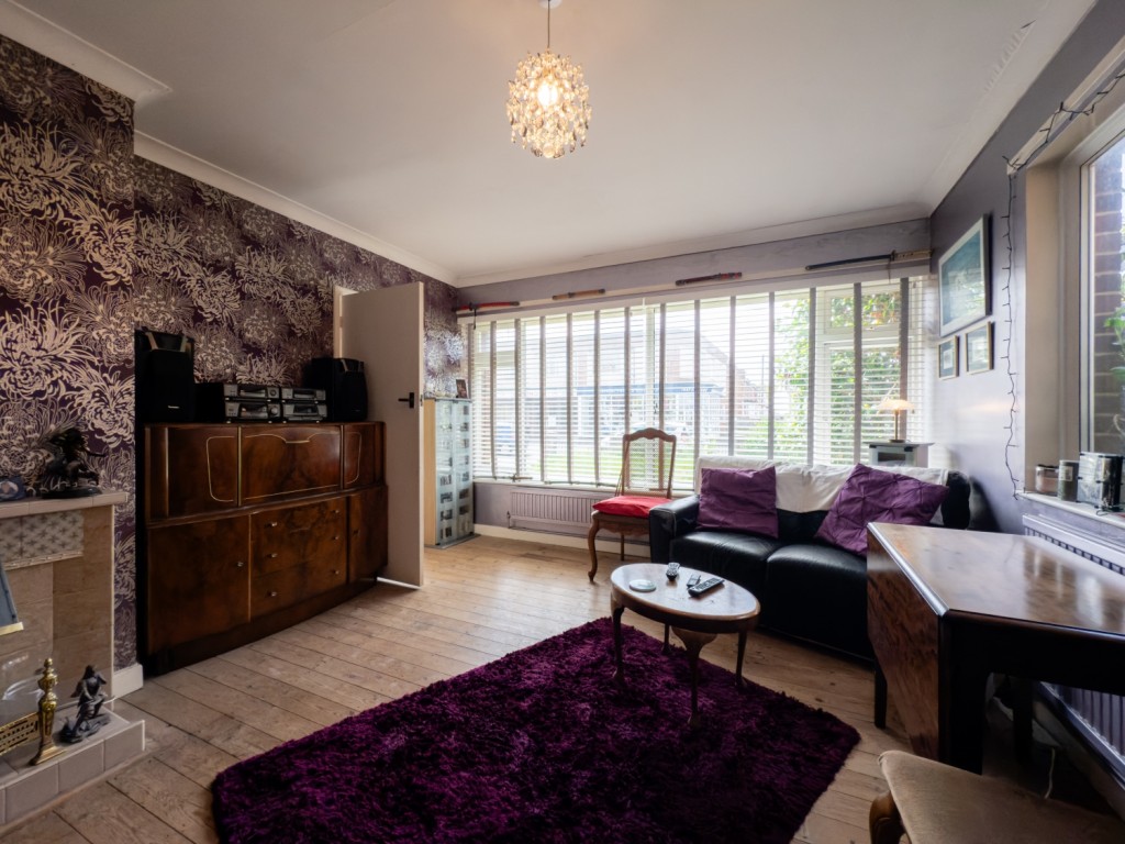Images for High Road West, Felixstowe