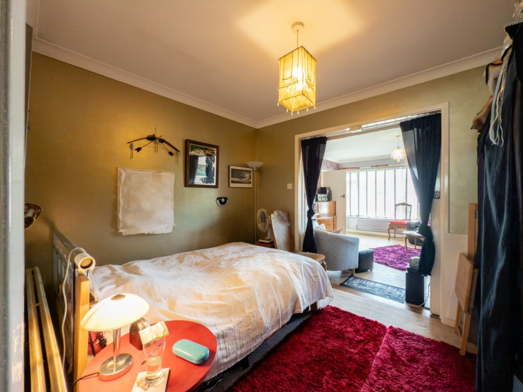 Images for High Road West, Felixstowe