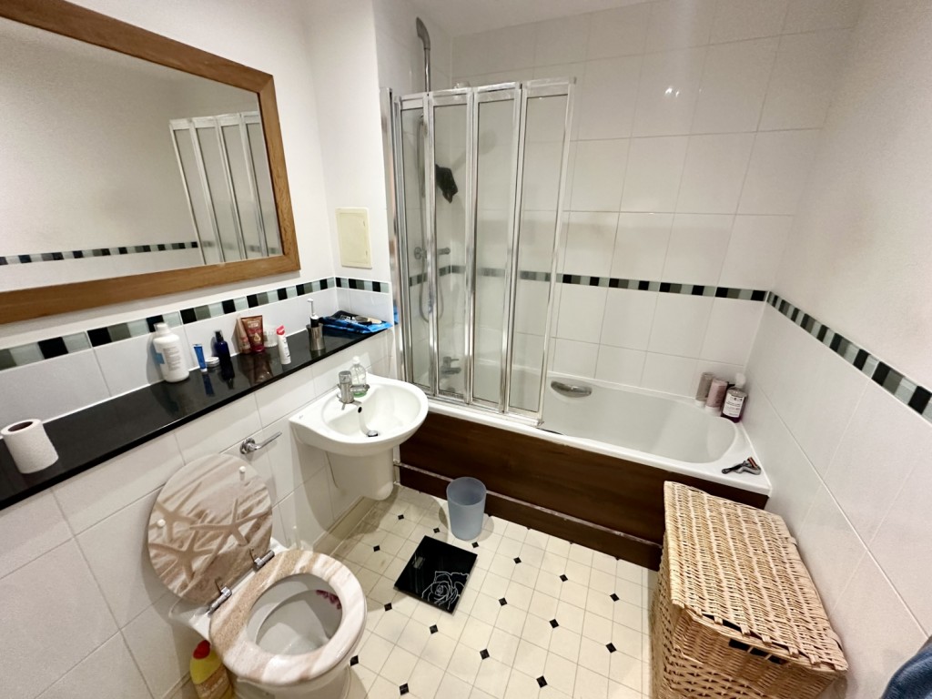 Images for 5 Anchor Street, Ipswich Waterfront