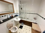 Images for 5 Anchor Street, Ipswich Waterfront