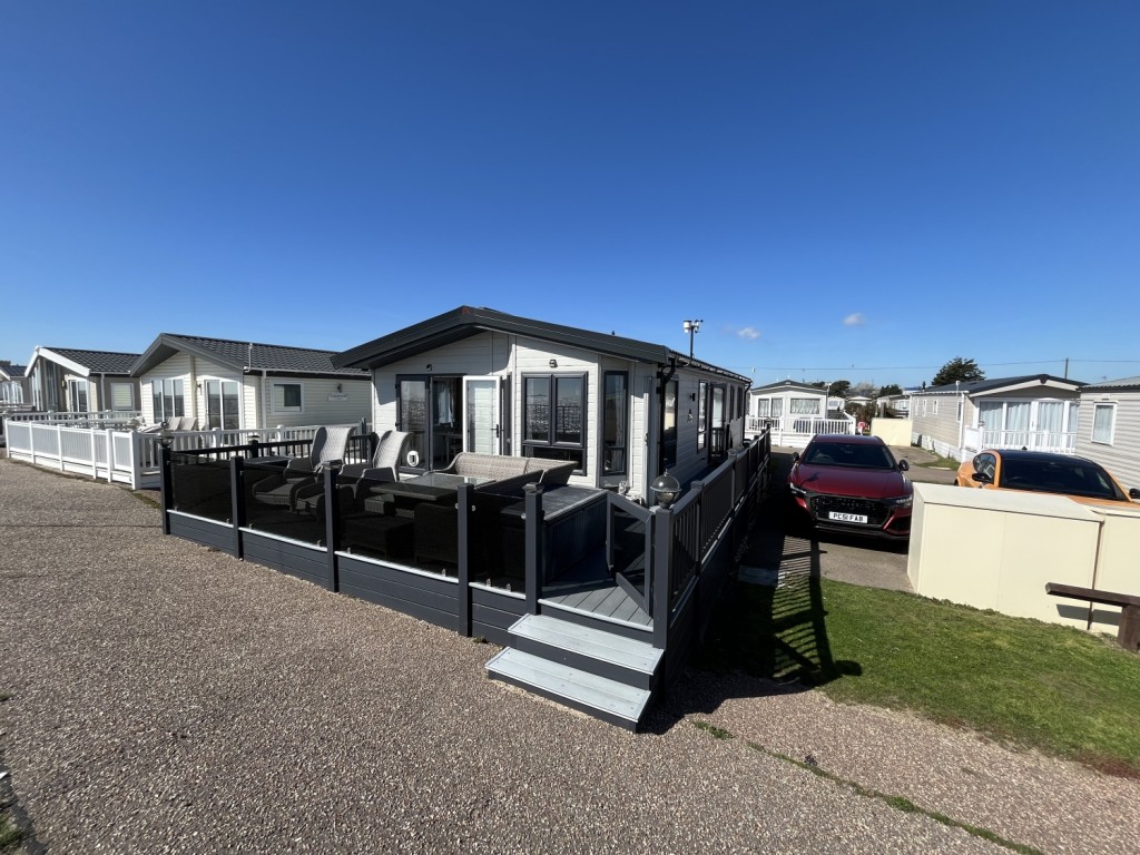 Images for Suffolk Sands, Felixstowe