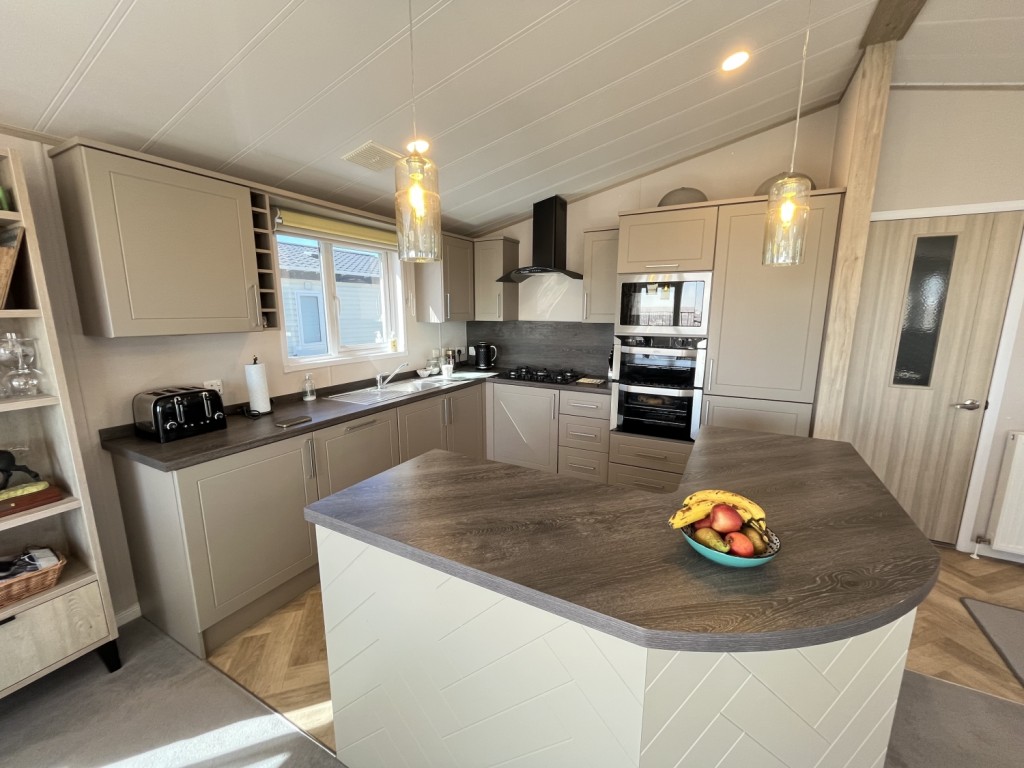 Images for Suffolk Sands, Felixstowe