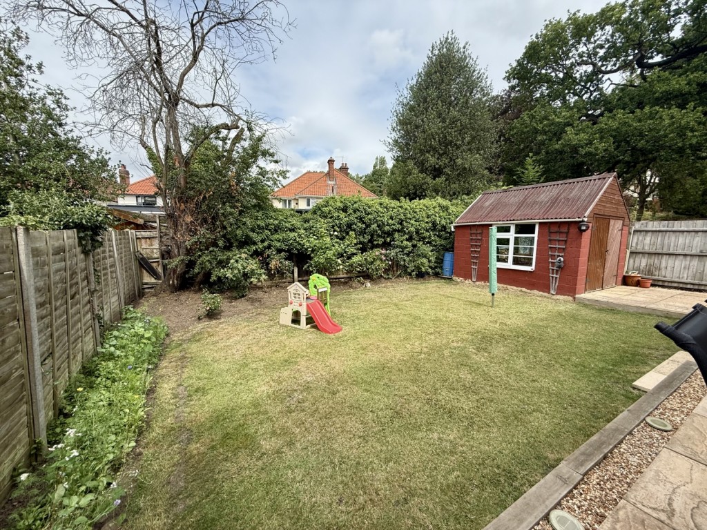 Images for Valley Road, IP1