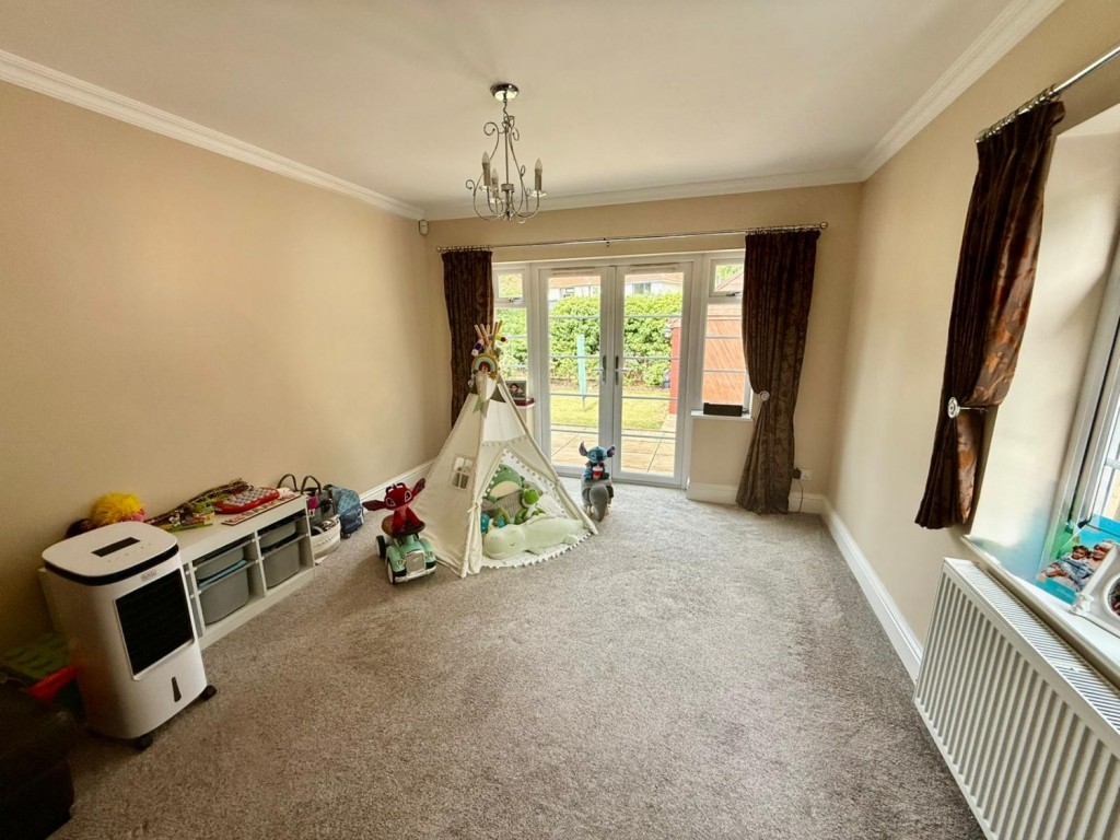 Images for Valley Road, IP1