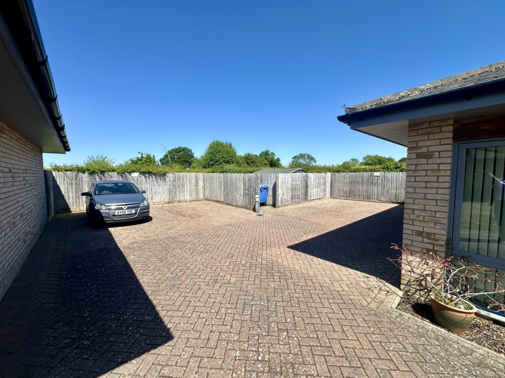 Images for Dove Close, Capel St. Mary, IP9