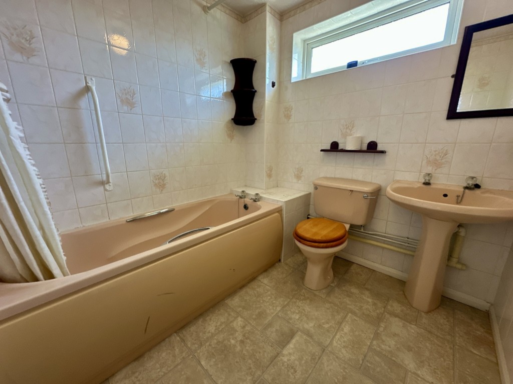 Images for Broomhayes, IP2