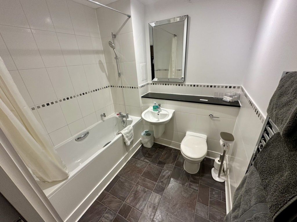 Images for 3 Anchor Street, Ipswich Waterfront