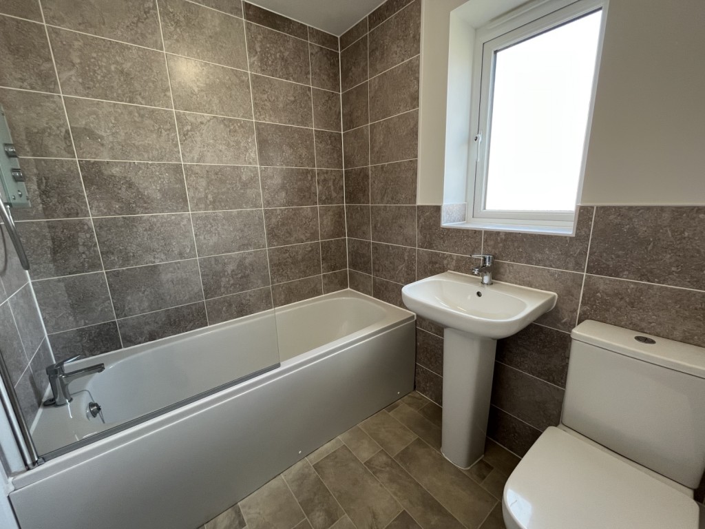 Images for Buttercup Crescent, Felixstowe