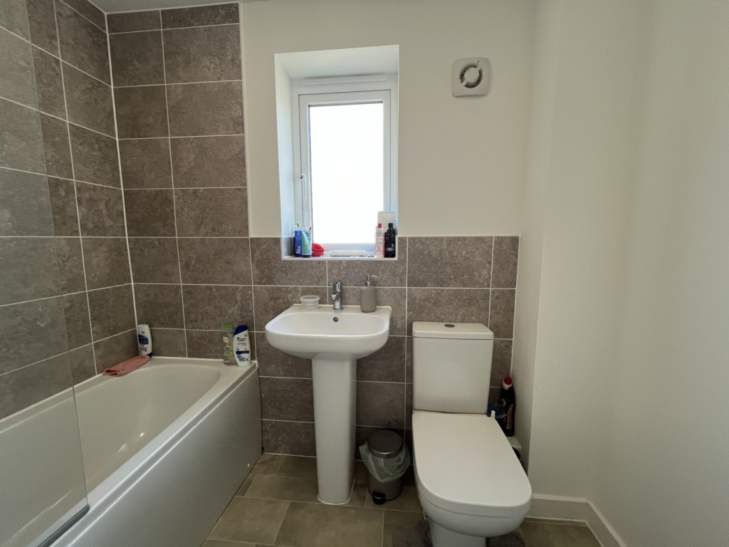 Images for Buttercup Crescent, Felixstowe