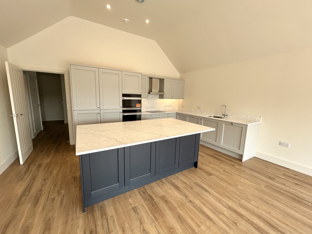 Images for Caird Field, Henley, Ipswich, IP6
