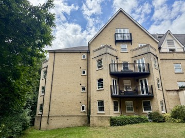 image of Flat 2 Simon House, 39 St. Marys Road, Suffolk