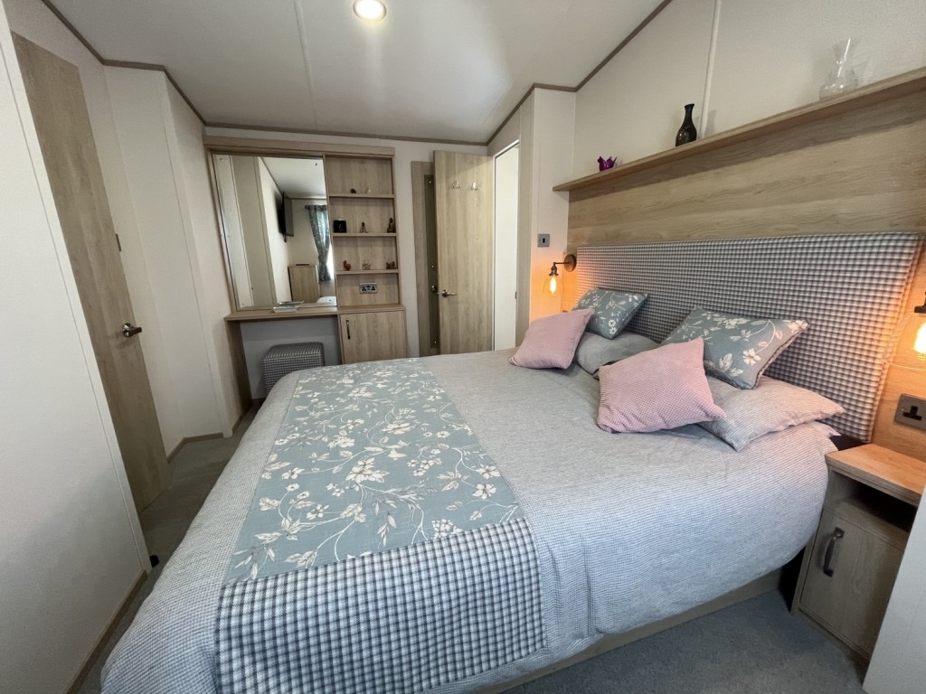 Images for Suffolk Sands, Felixstowe
