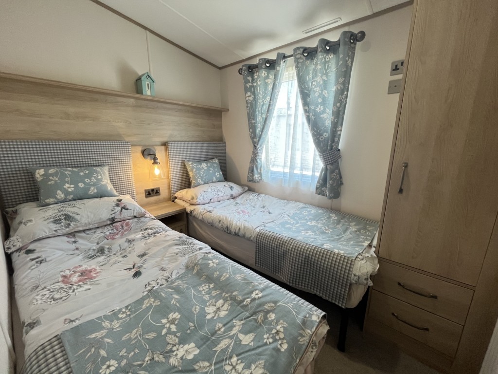 Images for Suffolk Sands, Felixstowe