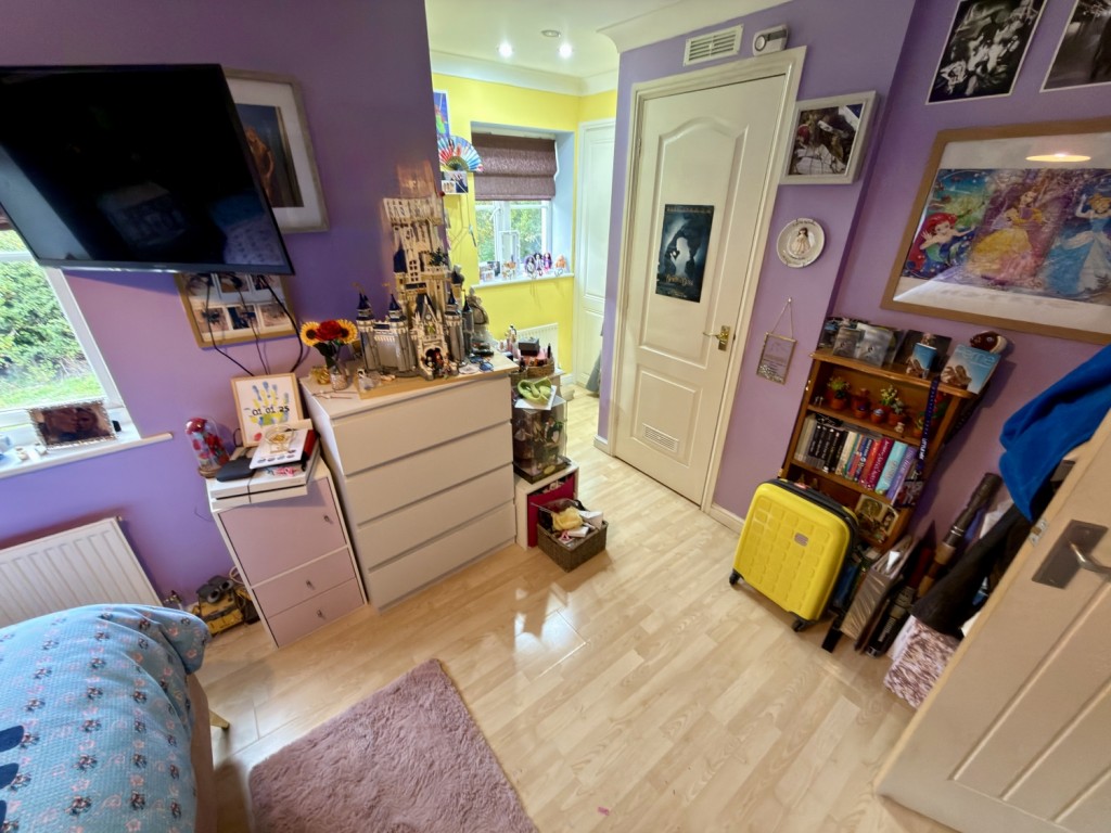 Images for Tortoiseshell Close, Pinewood, IP8