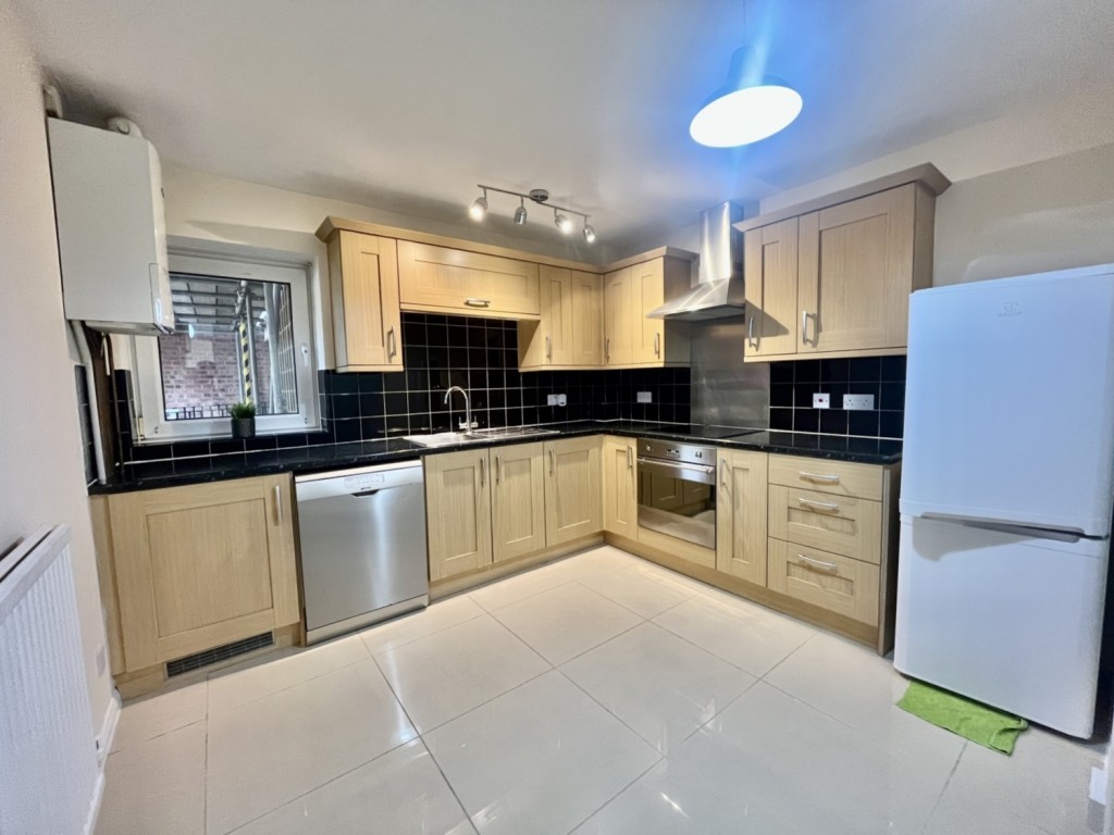 Images for Burnham Lodge, Oakstead Close, Ipswich