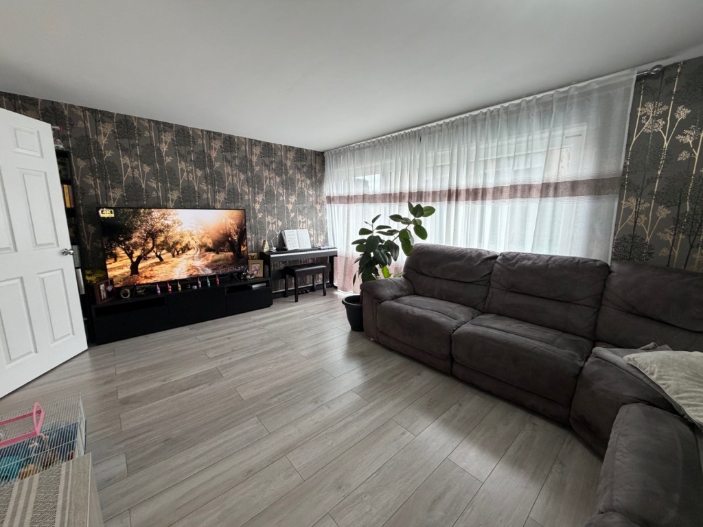 Images for Chepstow Road, Felixstowe