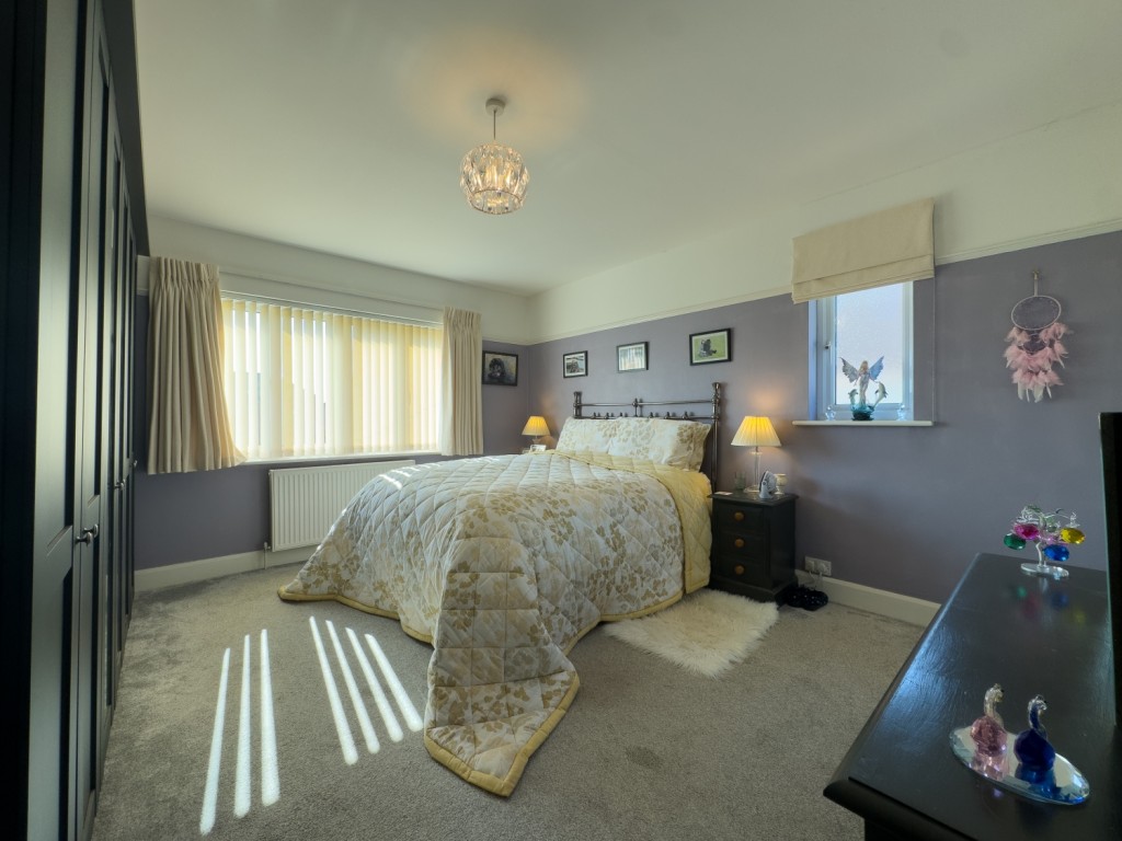 Images for Links Avenue, Felixstowe