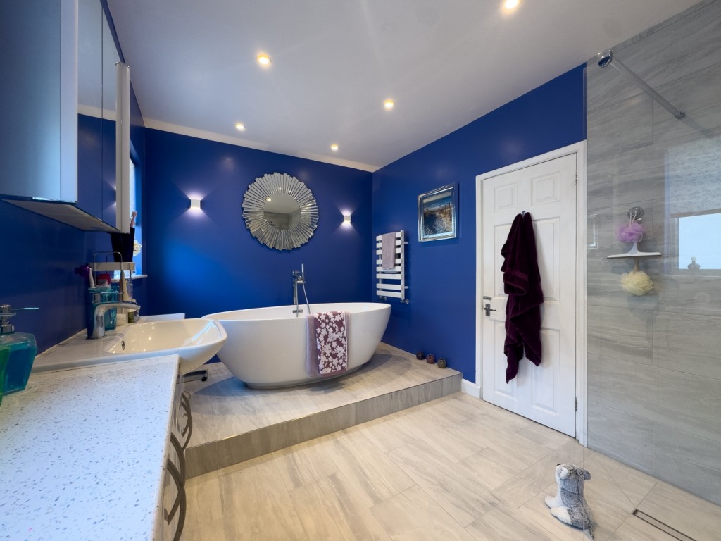 Images for Links Avenue, Felixstowe
