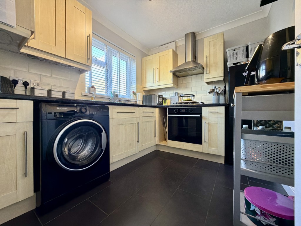Images for Lakeside Road, IP2