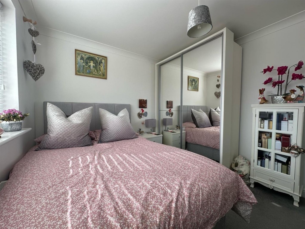Images for Treeview, Stowmarket