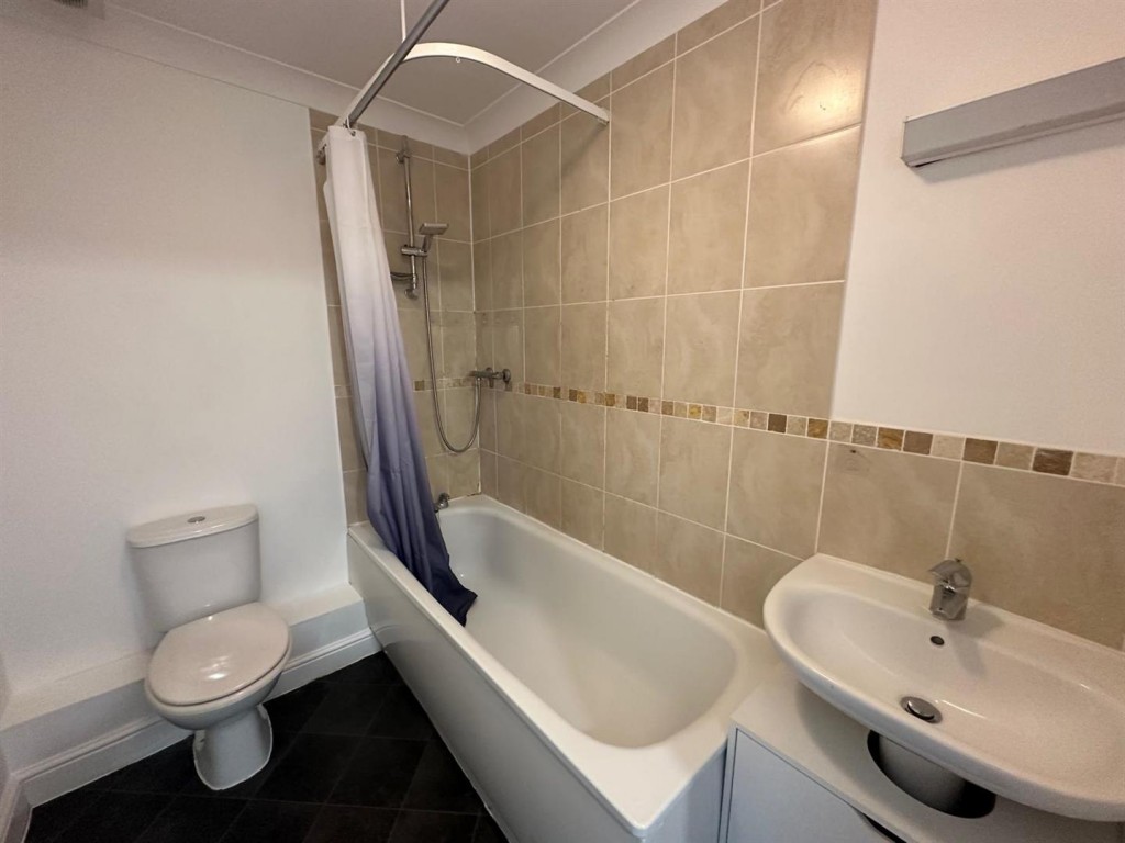 Images for Treeview, Stowmarket
