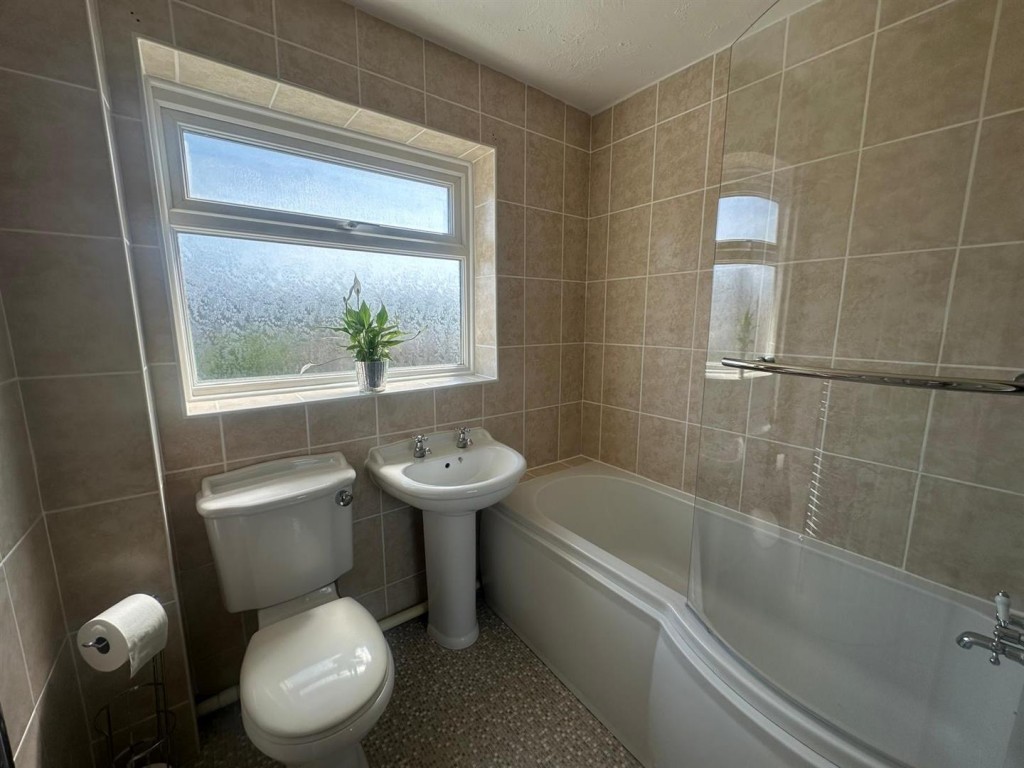 Images for Birch Road, Onehouse, Stowmarket