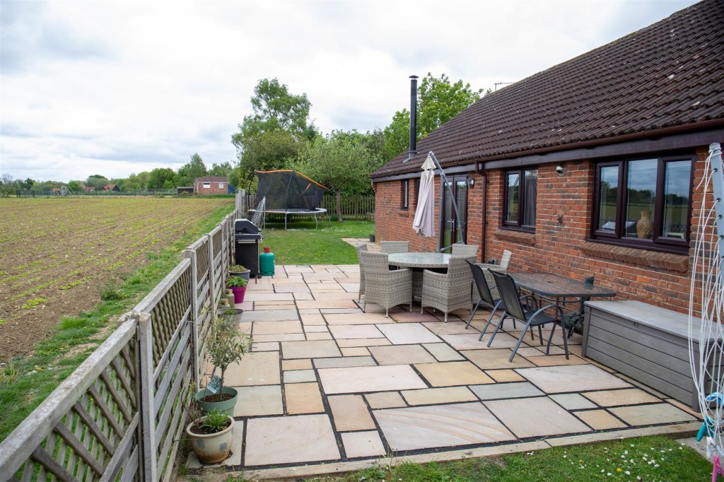 Images for Pippins, Straight Road, Battisford, Stowmarket