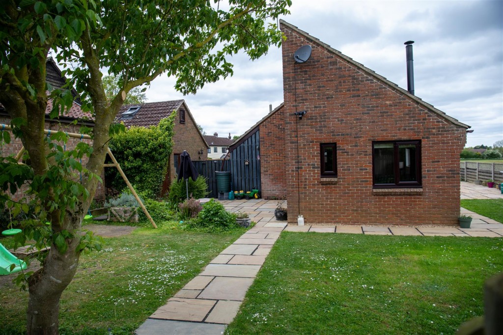 Images for Pippins, Straight Road, Battisford, Stowmarket
