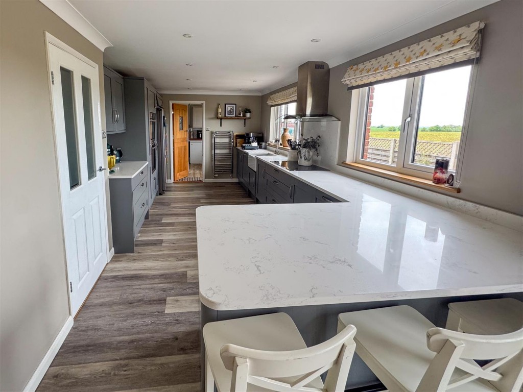 Images for Pippins, Straight Road, Battisford, Stowmarket