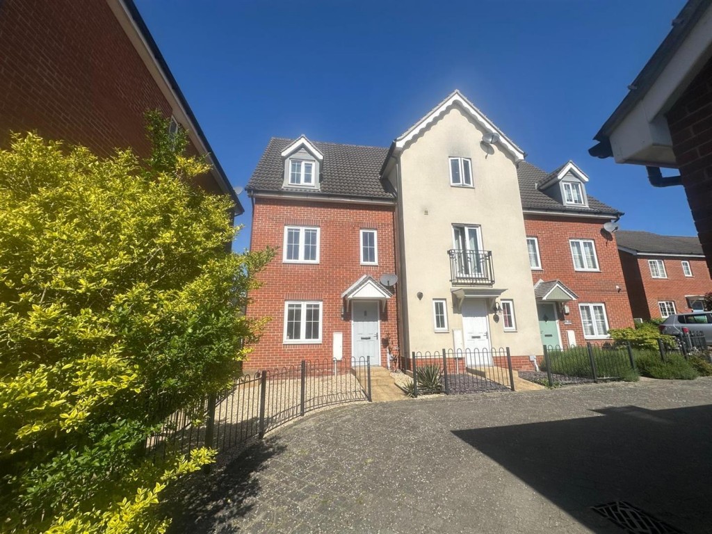 Images for Curlew Close, Stowmarket