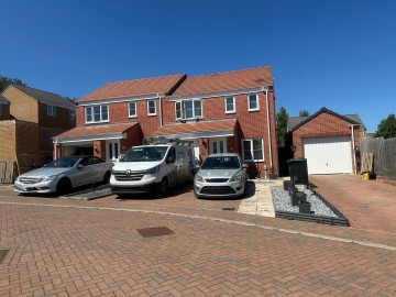 image of 2, Elm Close