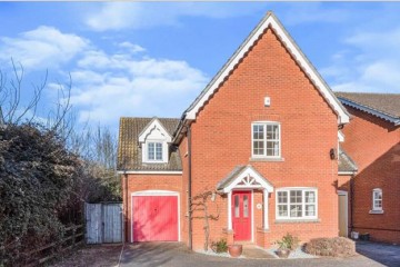 image of 8, Blackbird Way