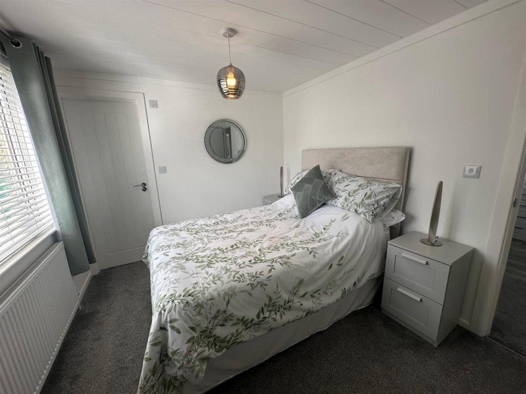 Images for Wixfield Park, Great Bricett, Ipswich