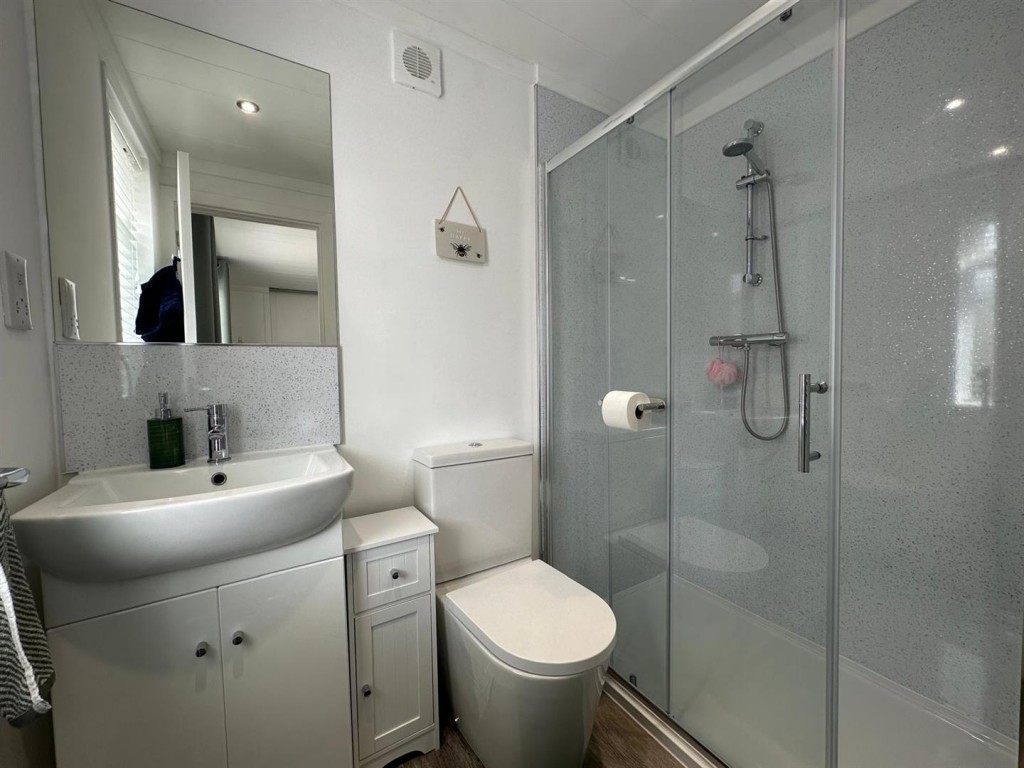 Images for Wixfield Park, Great Bricett, Ipswich