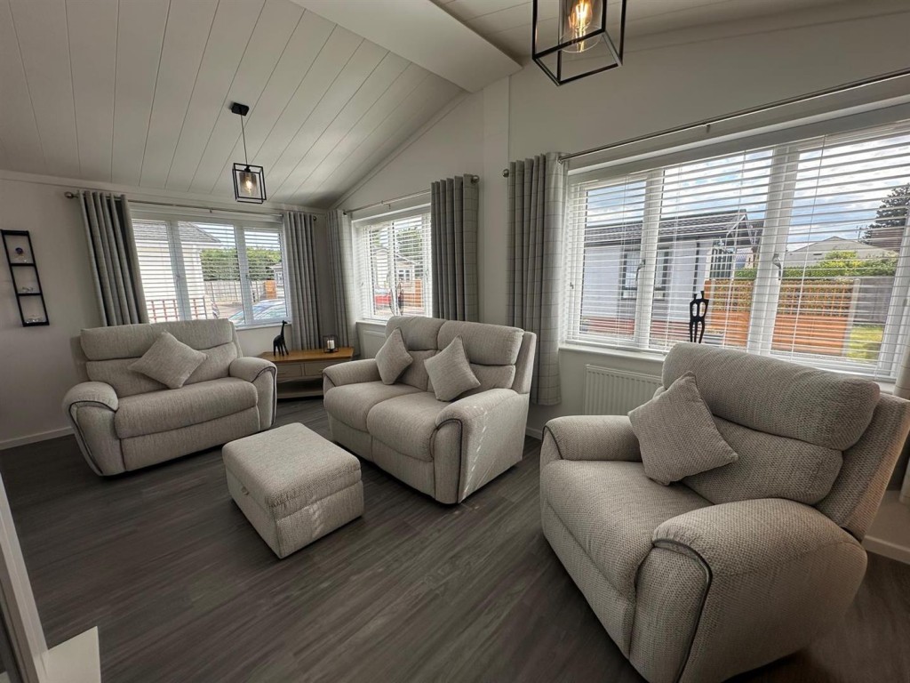 Images for Wixfield Park, Great Bricett, Ipswich