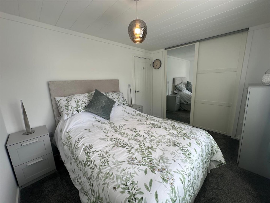 Images for Wixfield Park, Great Bricett, Ipswich