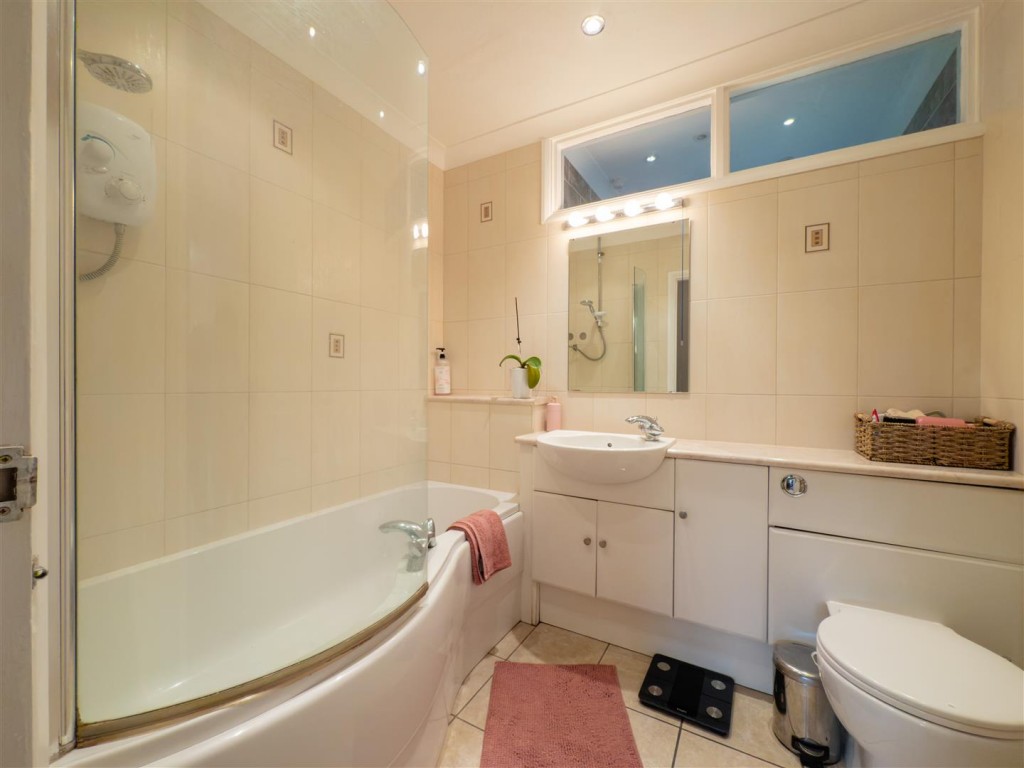 Images for Lower Farm Road, Ringshall, Stowmarket