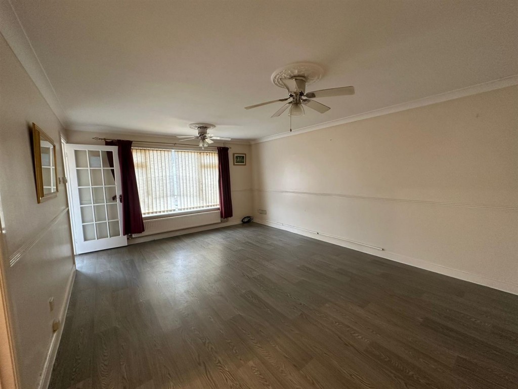 Images for Treeview, Stowmarket