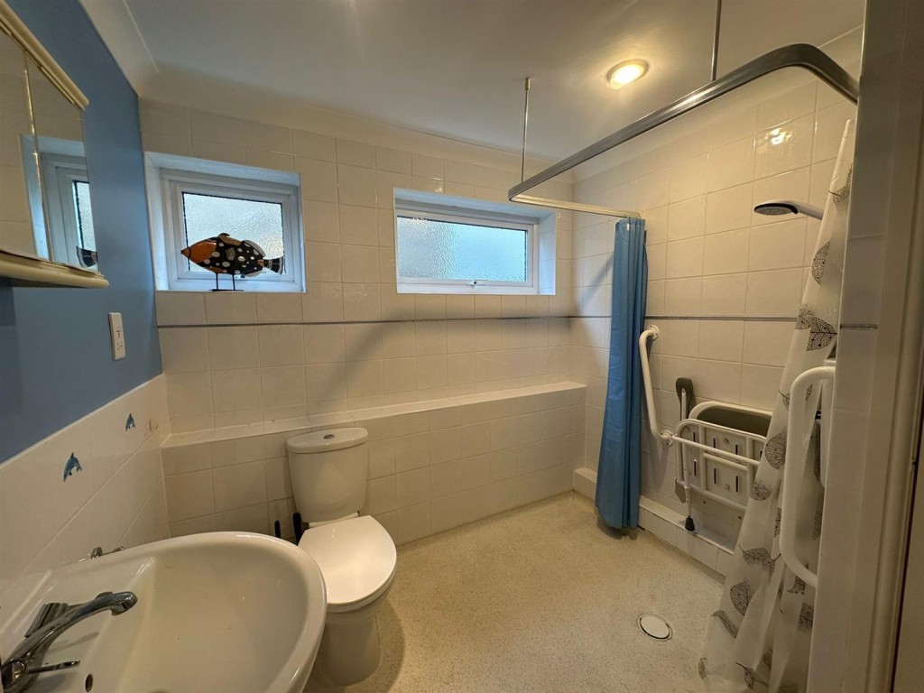 Images for Treeview, Stowmarket