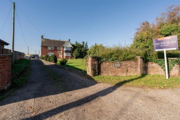 image of Greenway Farm, Ipswich Road