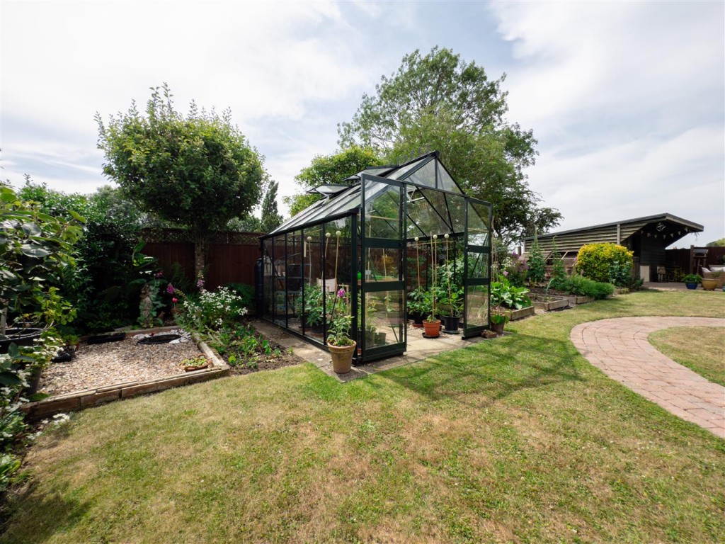Images for Brettenham Road, Buxhall, Stowmarket