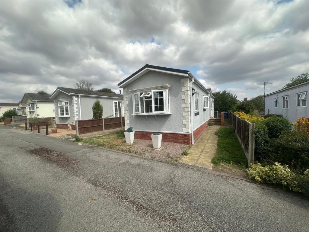 Images for The Ranch Mobile Home Park, Hitcham, Ipswich